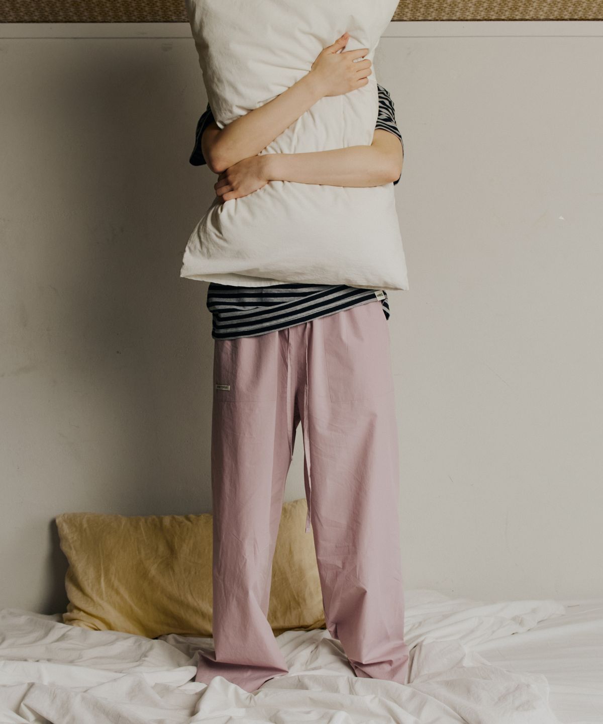 웨이베러시스(WAYBETTERSIS) Still Pants (PALE ROSE)