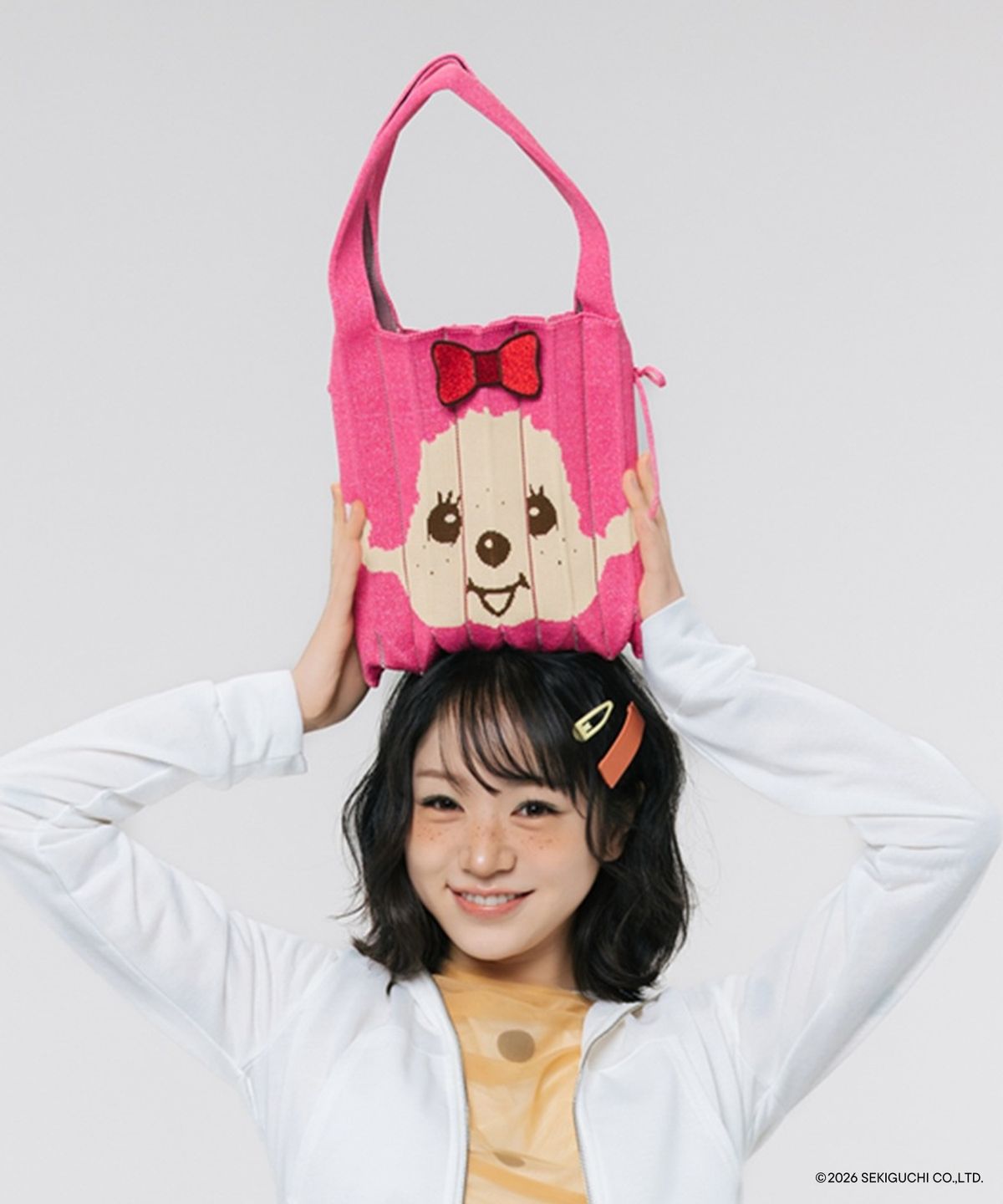 조셉앤스테이시(JOSEPH&STACEY) LPK S STARRY Monchhichi Girl Pink with Ribbon Wappen Red