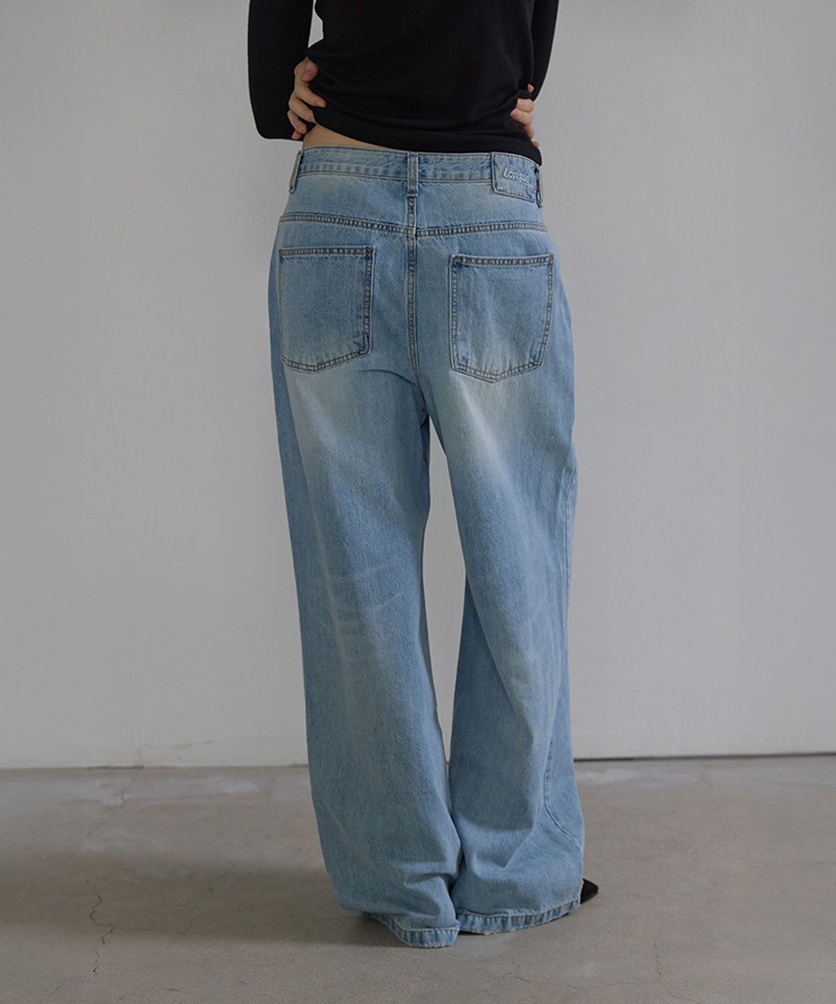 론크(LONQUE) WIDE FIT WASHED DENIM PANTS (LIGHT BLUE)