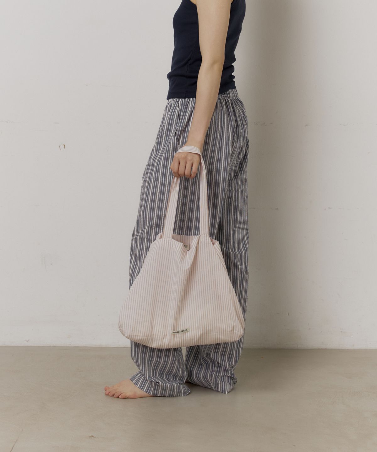 웨이베러시스(WAYBETTERSIS) WBS Signature ECO BAG (Red Stripe)