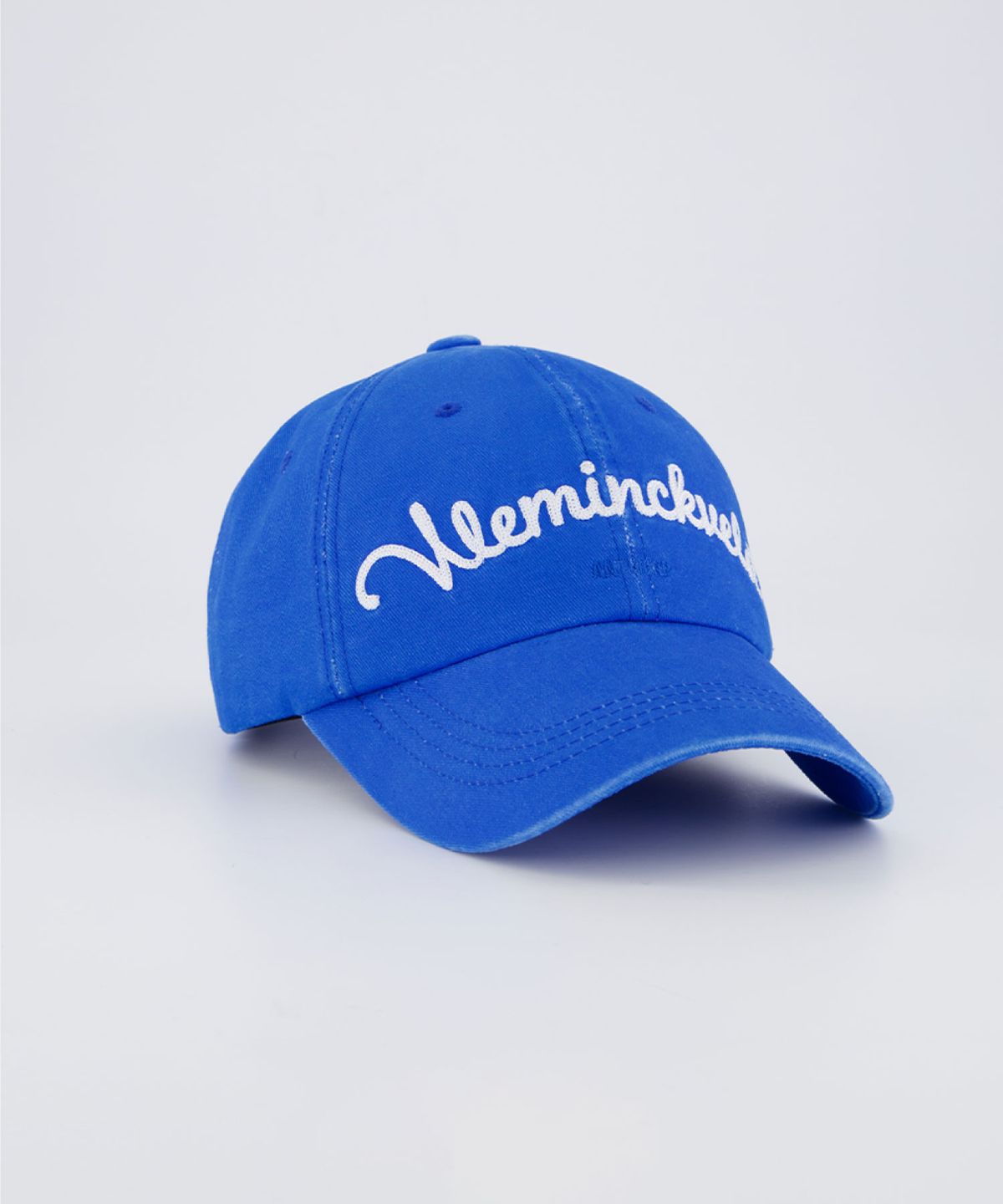 블레민크벨드(VLEMINCKVELD) Vleminckveld Script Pigment Cap