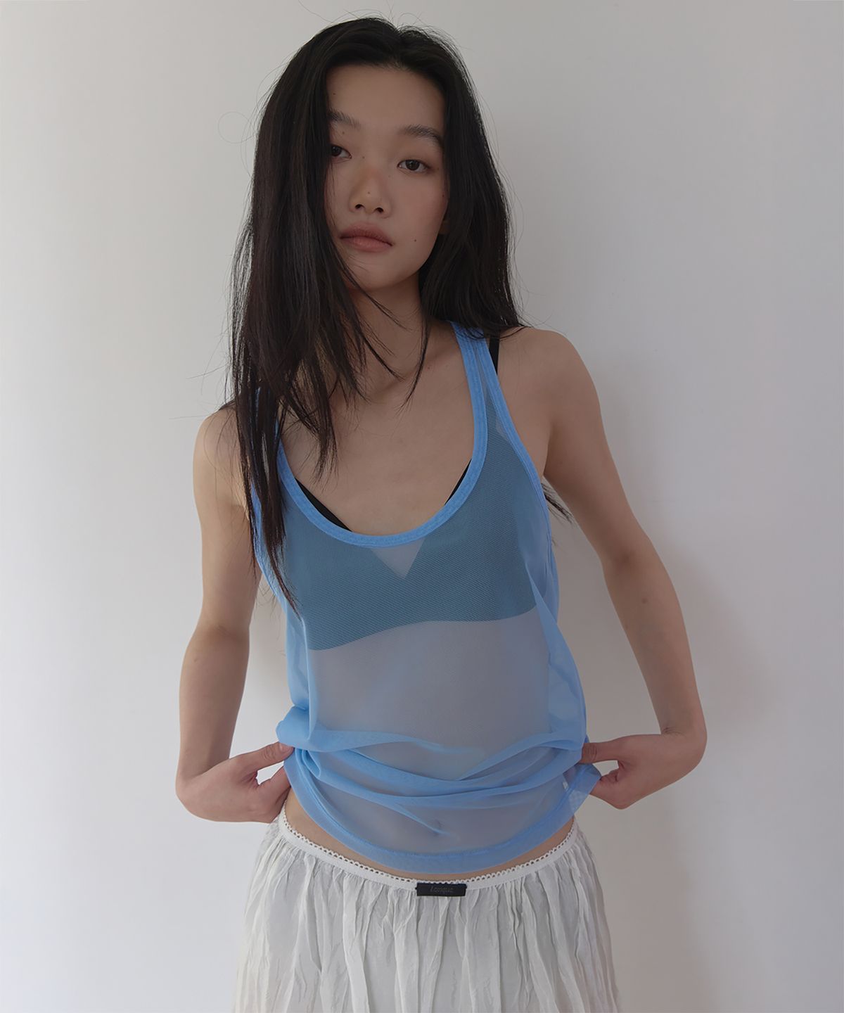 론크(LONQUE) SHEER U-NECK LAYERED SLEEVELESS TOP (BLUE)