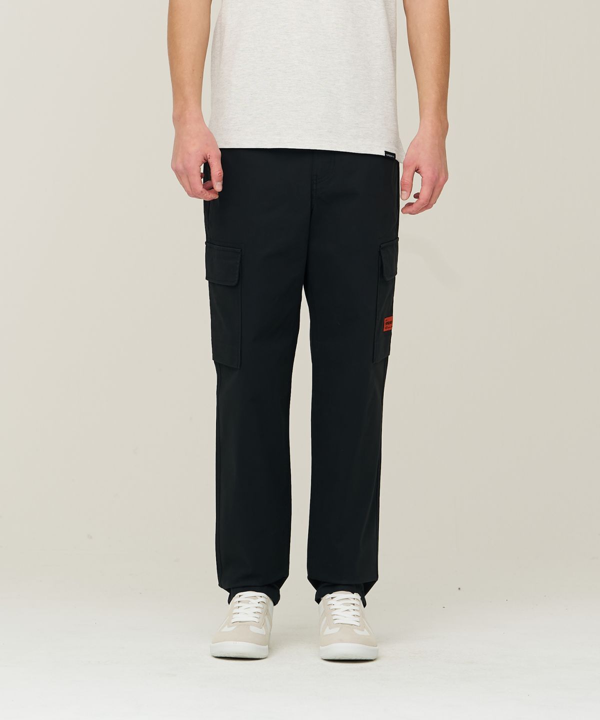 슈퍼드라이(SUPERDRY) 레이블 슬림 카고 팬츠 블랙 SDMLWAP60BLK