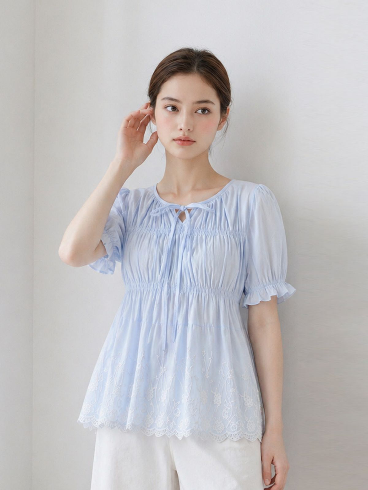 샐리(SELLY'S) 리본스트링퍼프반팔블라우스_I6B-CBL009