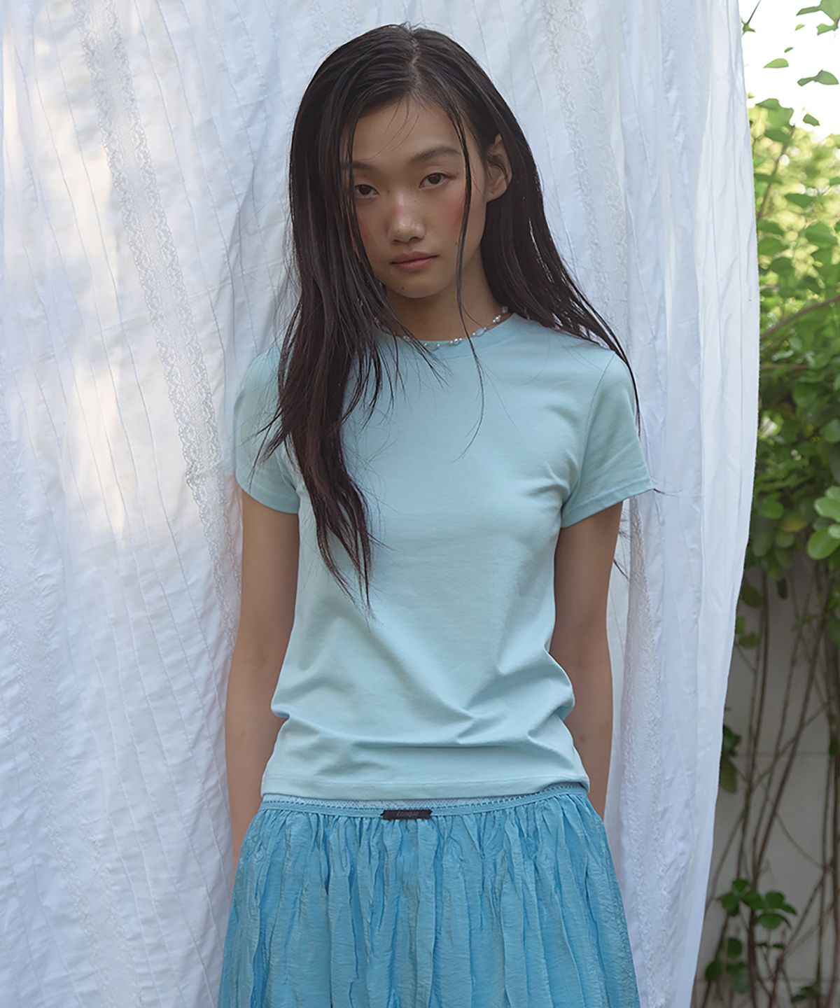 Vivid slim span half sleeve T-shirt