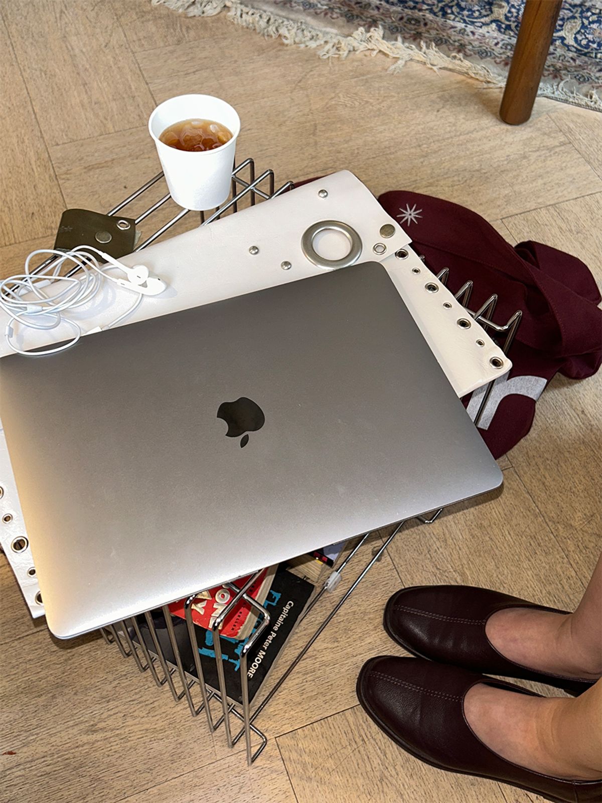 캔터(KANTR) EYELET LAPTOP SLEEVE_Light Ash