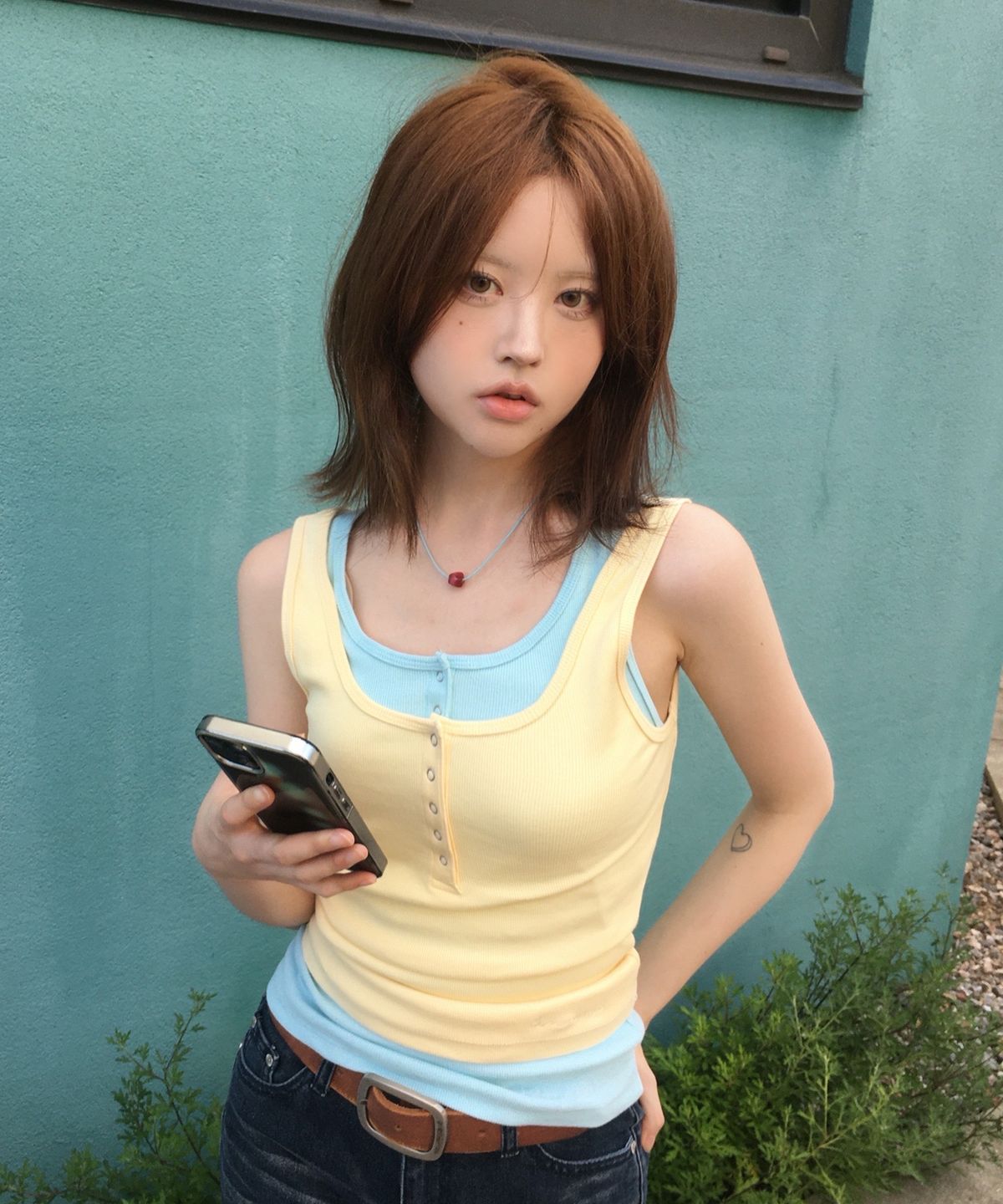 후아유(WHO.A.U) Ribbed Henley Sleeveless / WHRNG3792F