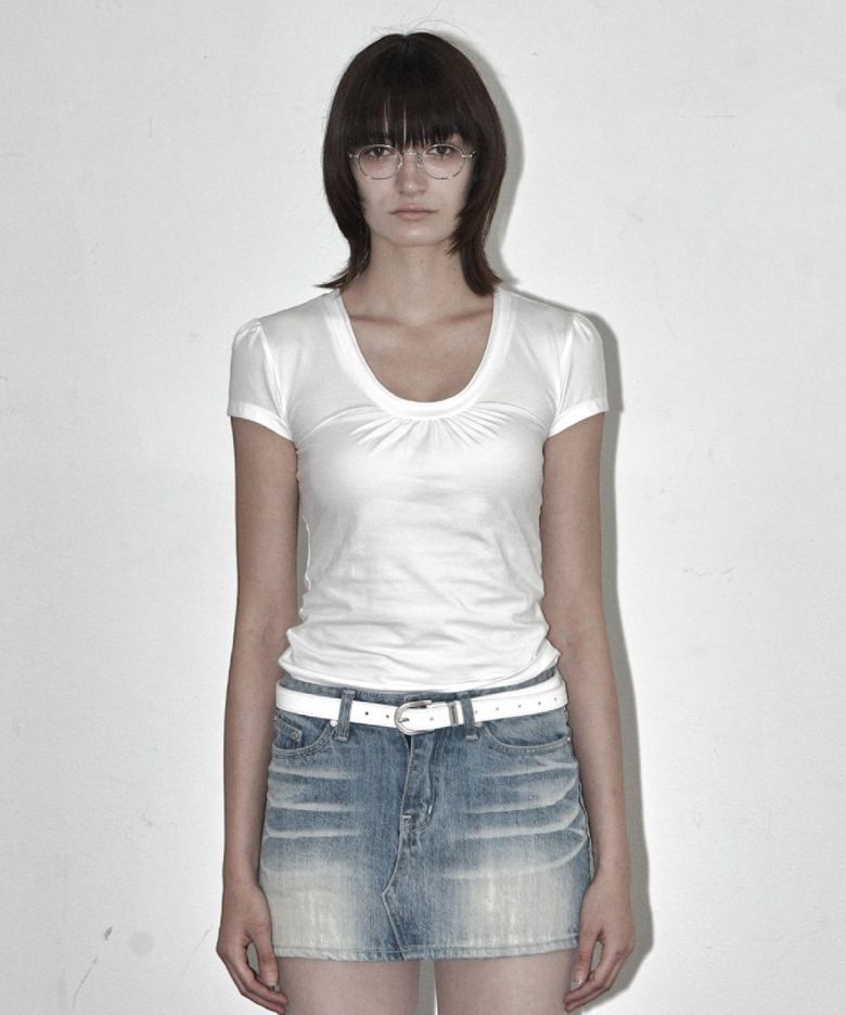 PUFF V-NECK SHORT SLEEVE WHITE