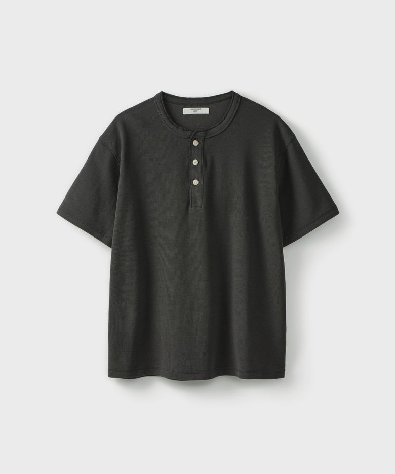 WAFFLE HENLEY S/S T-SHIRT [GRAPHITE]