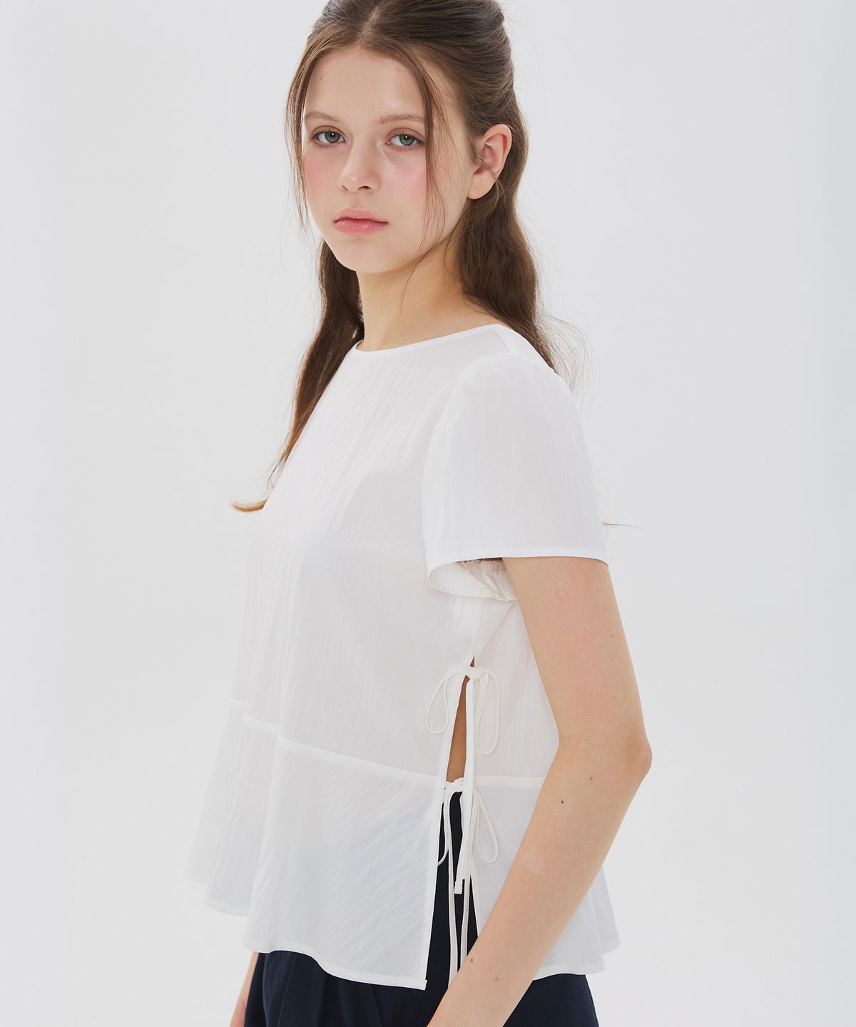 뉴루키(NEW LOOKY) Ribbon blouse_Ivory