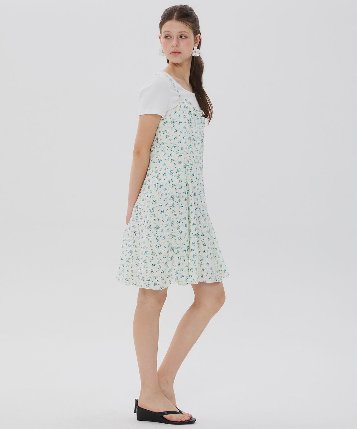 뉴루키(NEW LOOKY) Cut point dress_ Ivory