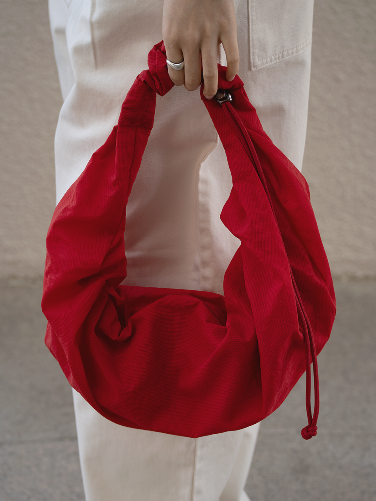 아코크(ACOC) Small Tangle Twist Bag_Red