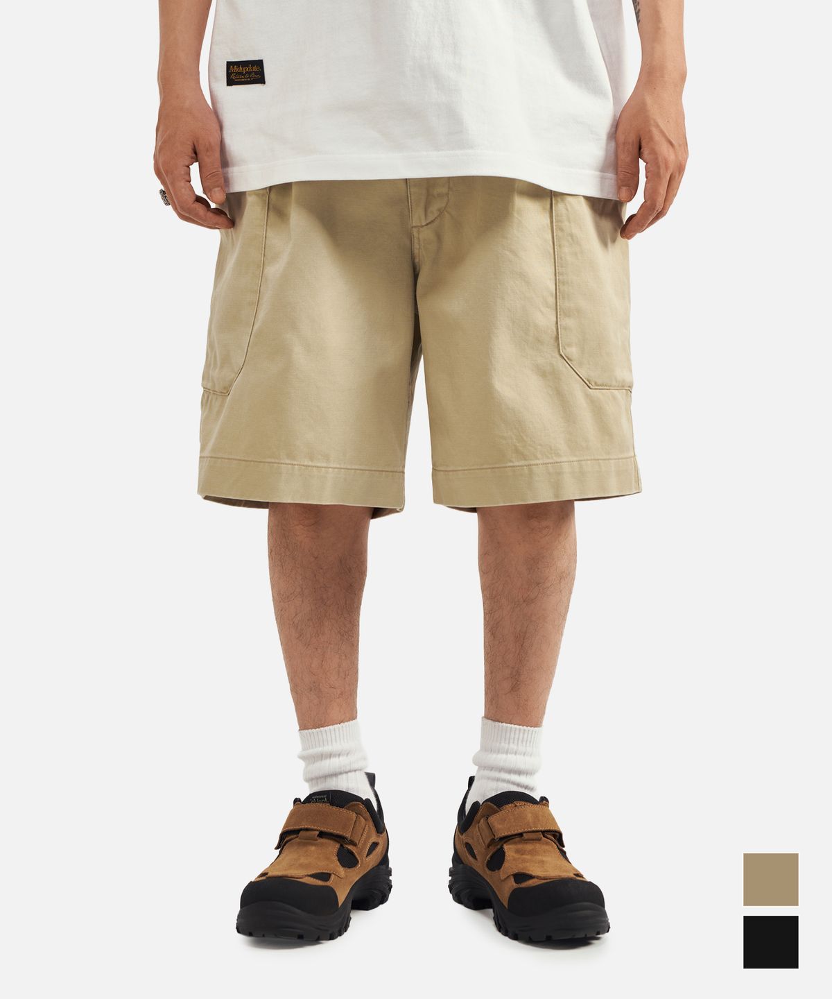 미드업데이트(MIDUPDATE) Dimensional Side-Pocket Shorts Pants Deepbeige