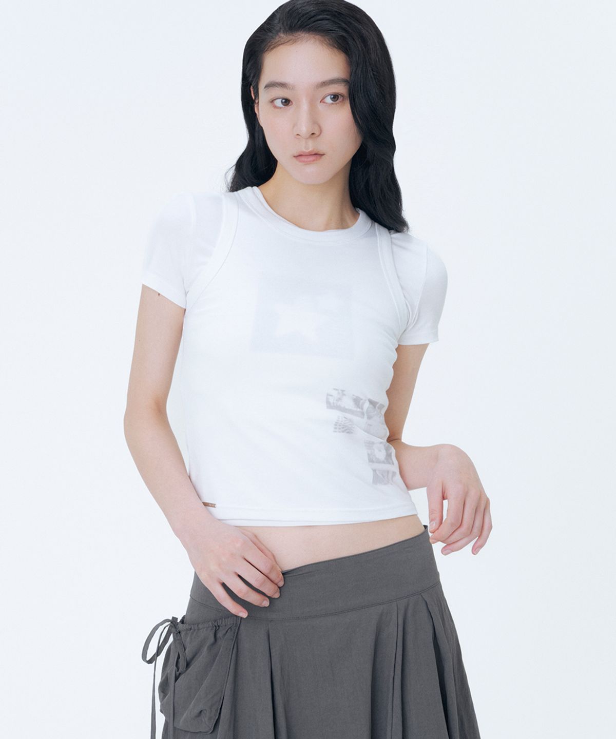 미세키서울(MISEKI SEOUL) Photo album graphic sleeveless WHITE