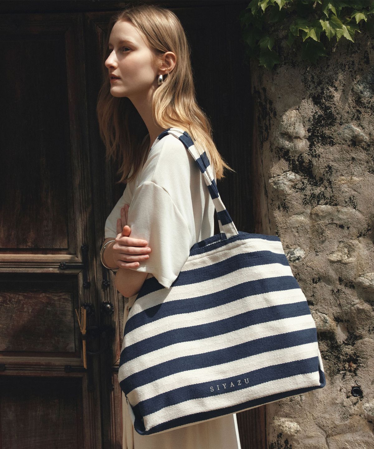 시야쥬(SIYAZU) SIAC3131 Big ST Maree Tote_Navy