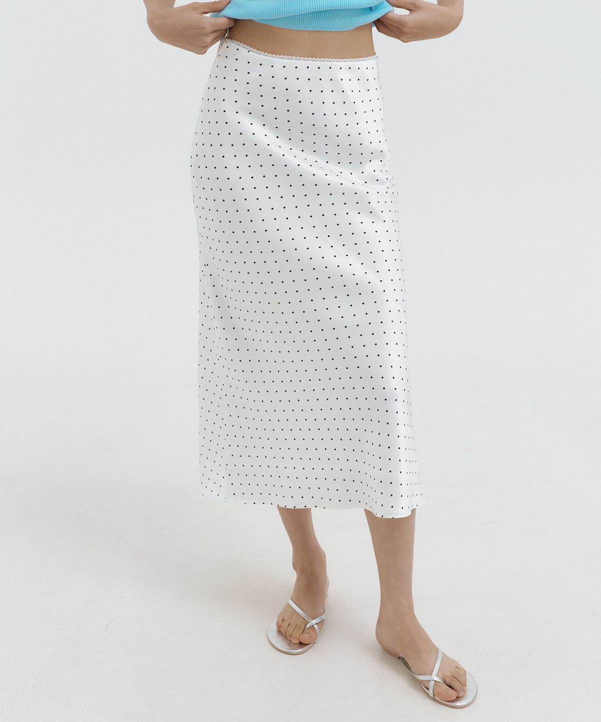 루시르주(LUCIR ZU) Flow Satin Long Skirt (dot)