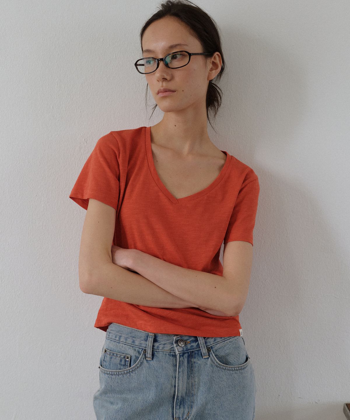 시엔느(SIENNE) Eze V neck T-shirt (Burnt Orange)