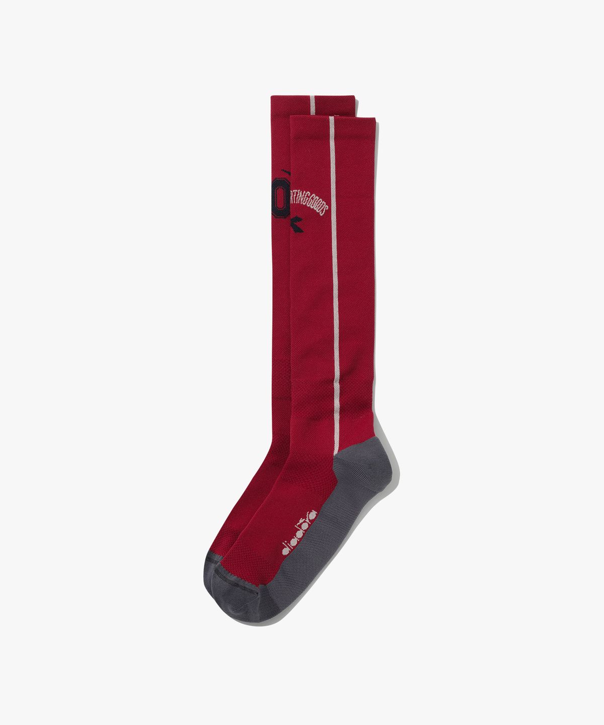 디아도라(diadora) 세레모니 그래픽 니삭스 RED