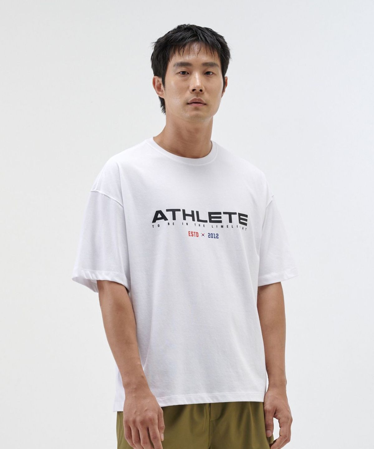 라임라잇 어패럴(LIMELIGHT APPAREL) 애슬릿 빅 로고 쿨링 오버사이즈 티셔츠 (화이트/블랙)
