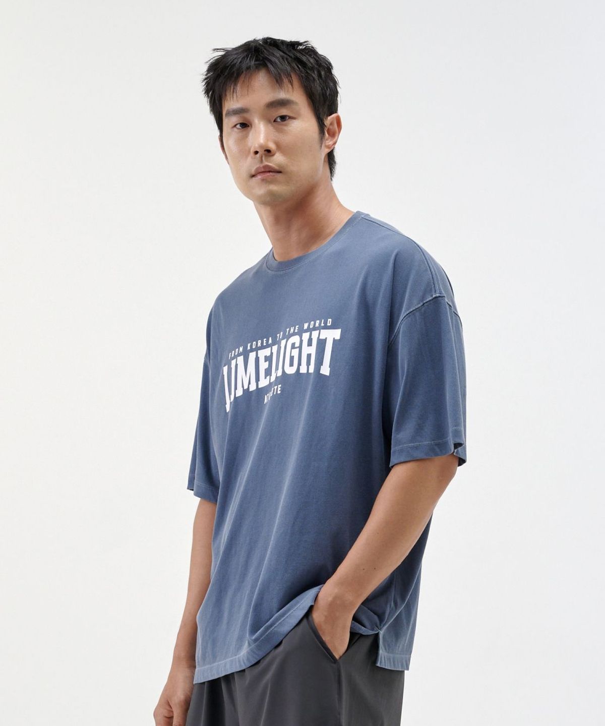 라임라잇 어패럴(LIMELIGHT APPAREL) 라임라잇 빅 로고 쿨링 오버사이즈 티셔츠 (블루/화이트)
