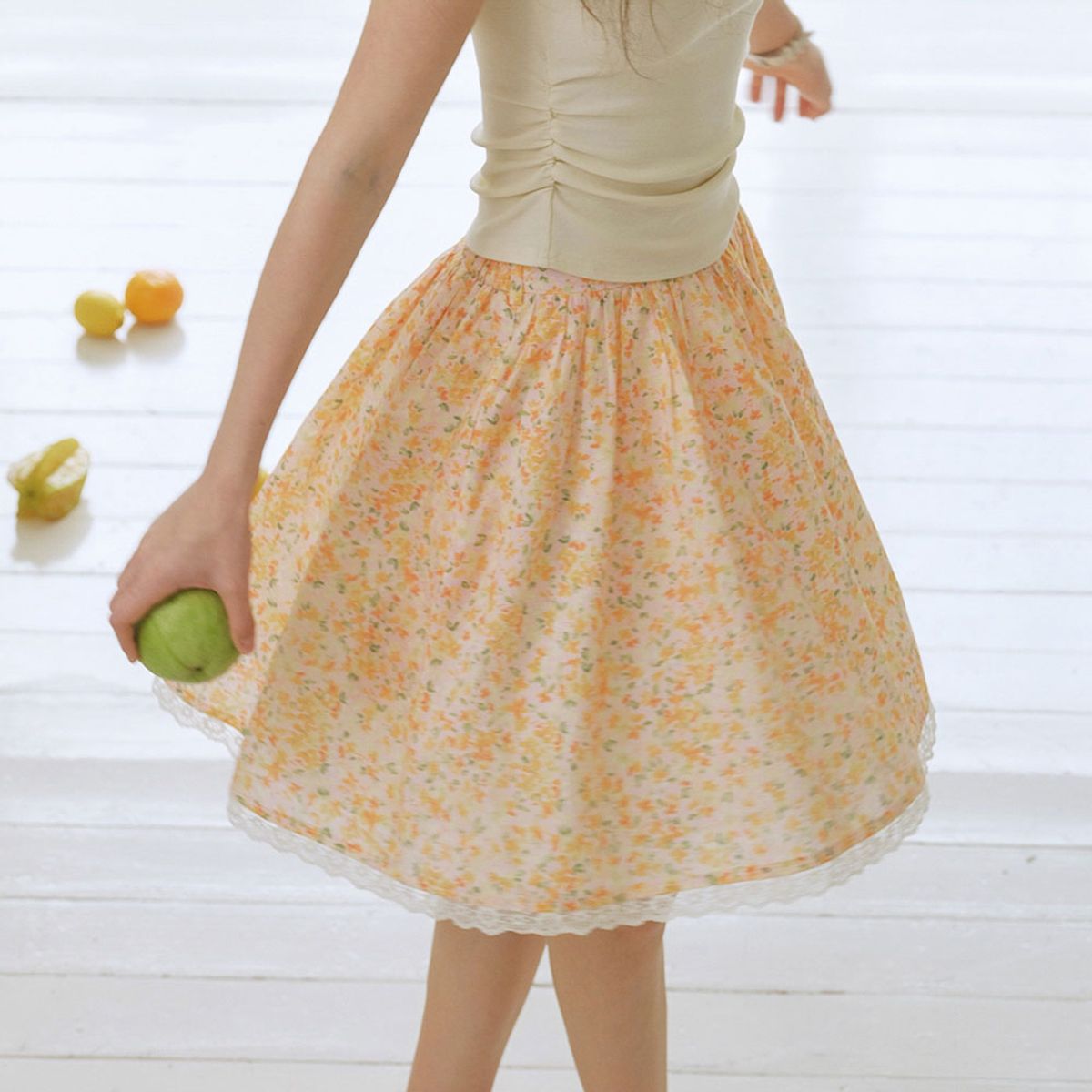 쎄무아듀(CEST MOIDEW) Cest_Floral lace trim mini skirt