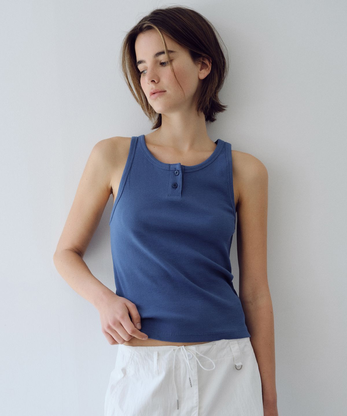 유라고(URAGO) Button sleeveless top