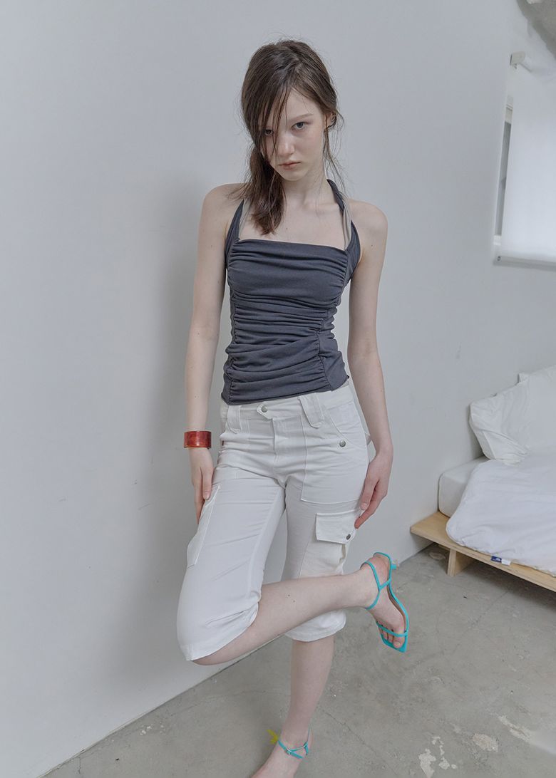 Low capri cargo pants, White
