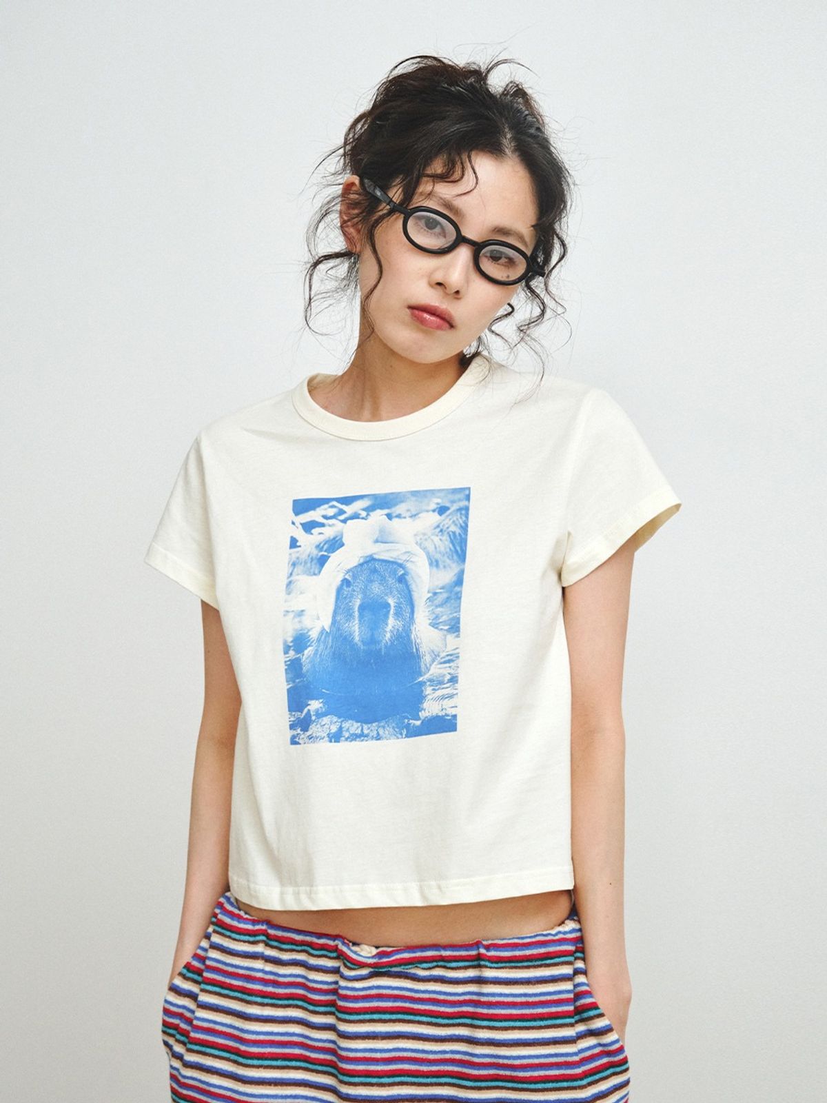 플리즈프로젝트(PLZPROJECT) SAUNA CAPYBARA T-SHIRT