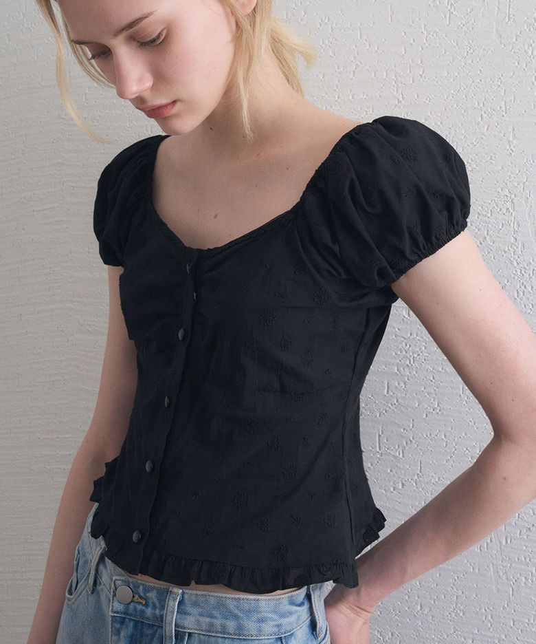AMIS EYELET OFF SHOULDER PUFF BLOUSE 2COL_BLACK