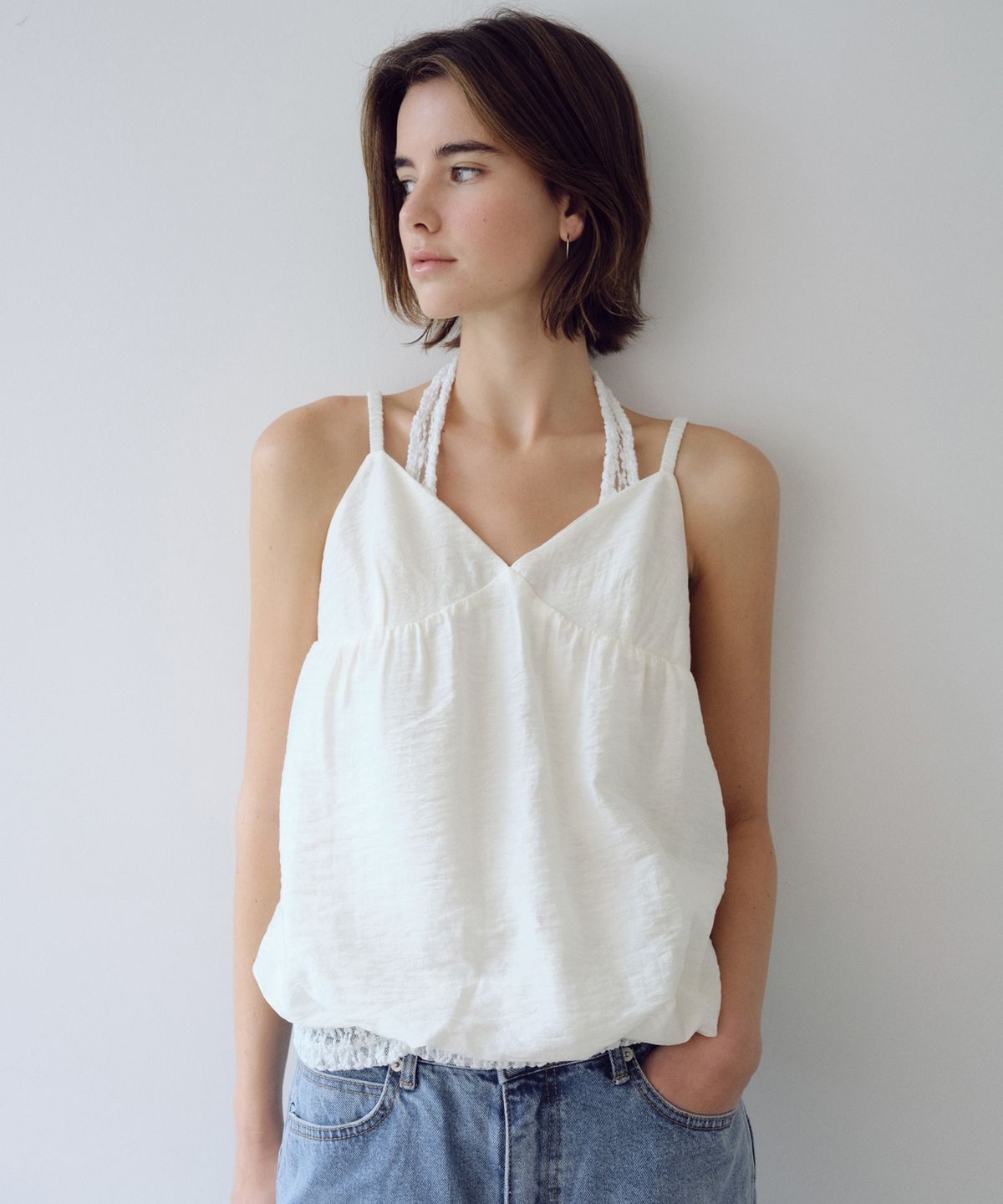 유라고(URAGO) Balloon sleeveless blouse