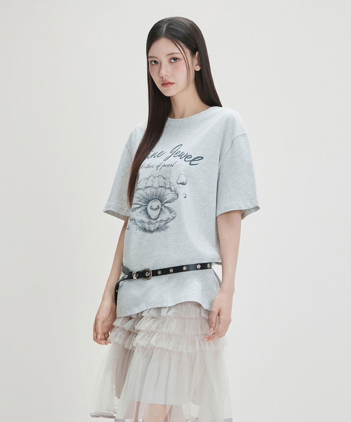 미쏘(MIXXO) 오버핏 그래픽 티셔츠_MIWHWG724A