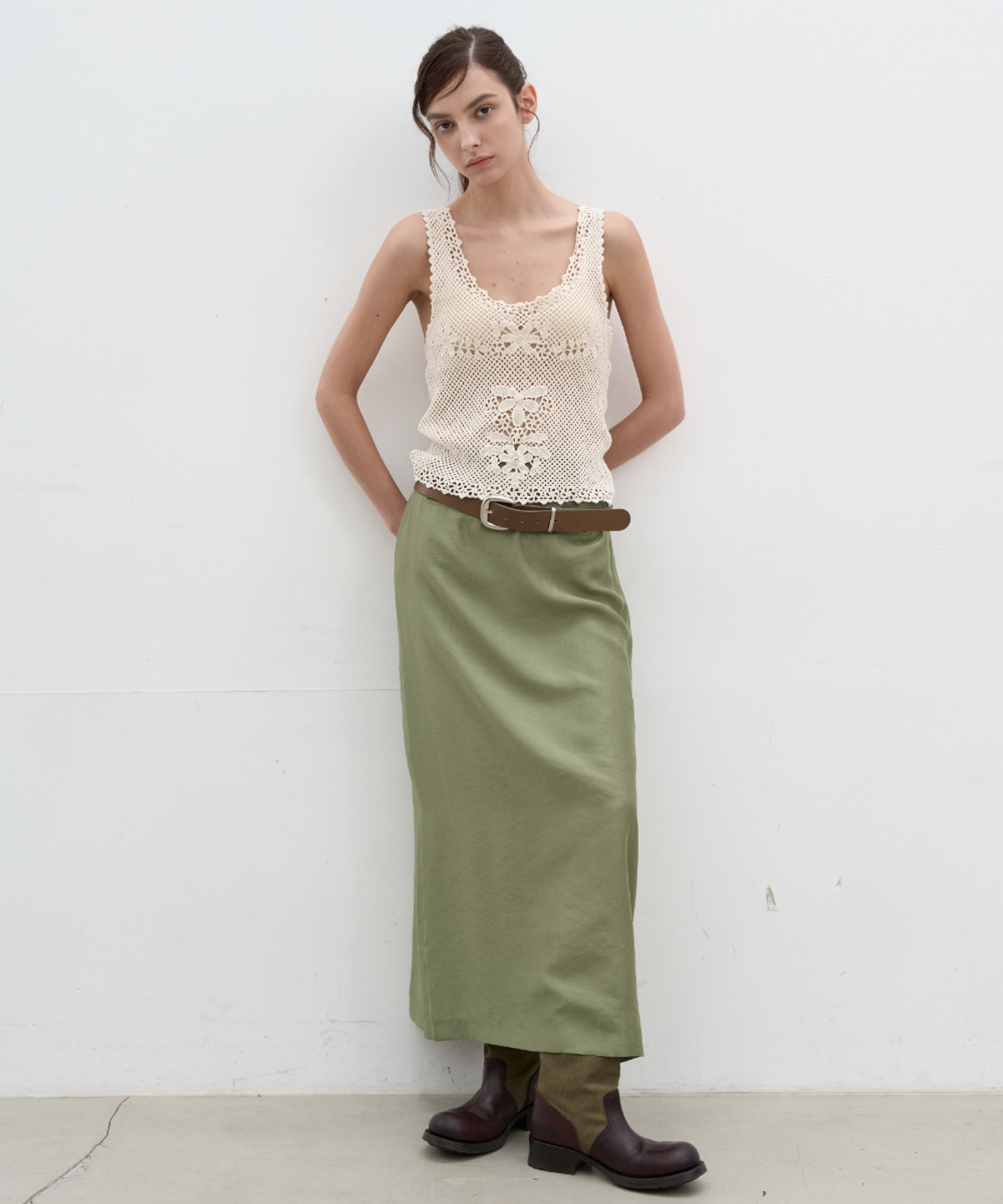서란(SEORAN) A-Line Glossy Long Skirt_Green