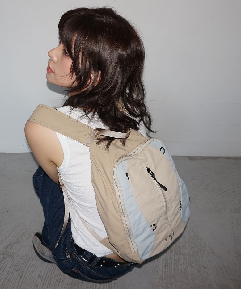 503 LIP LIGHT BACKPACK [BEIGE]