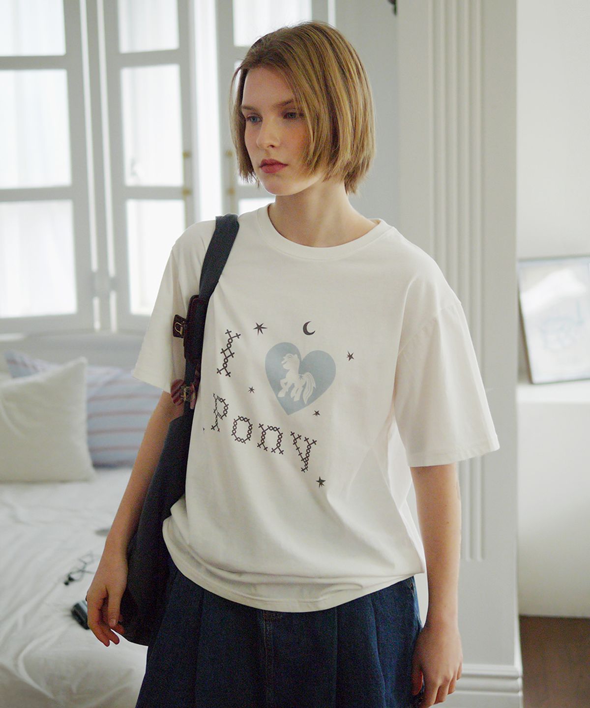 애프터아워즈(AFTERHOURS) I LOVE PONY GRAPHIC HALF-TOP (WHITE)