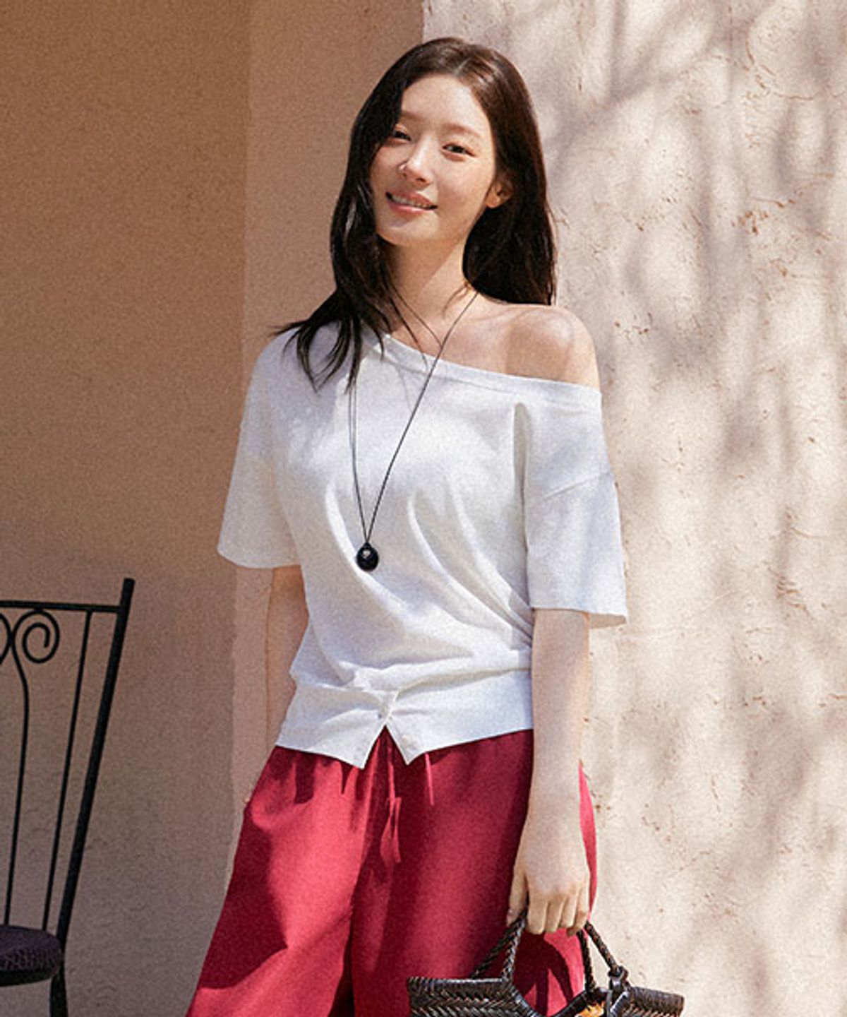 온앤온(ON&ON) 언발란스 원숄더 티셔츠 NEW6ME610_2color