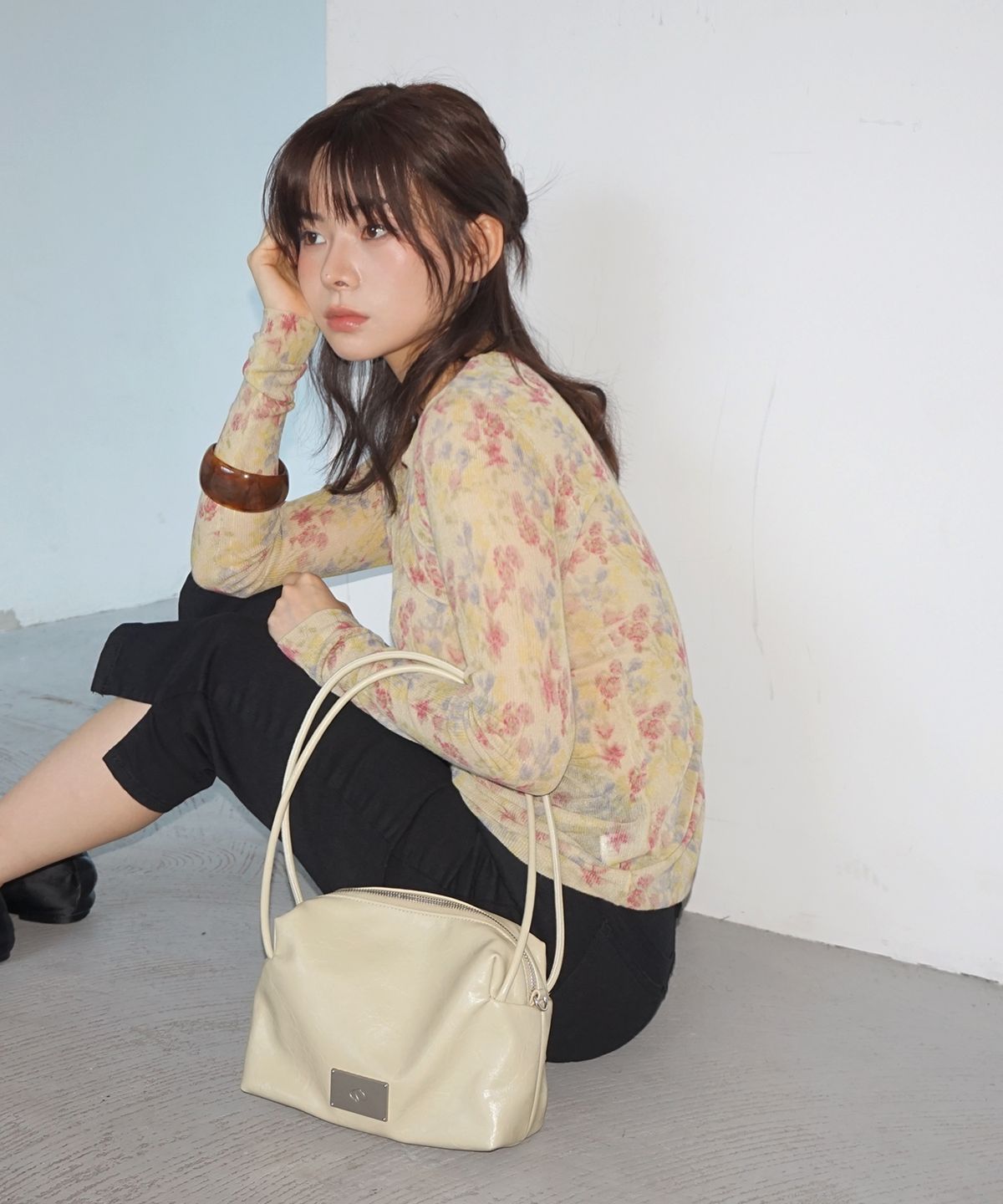 샐볼(SALBOL) COMPACT BAG [LEATHER LIGHT GREEN]