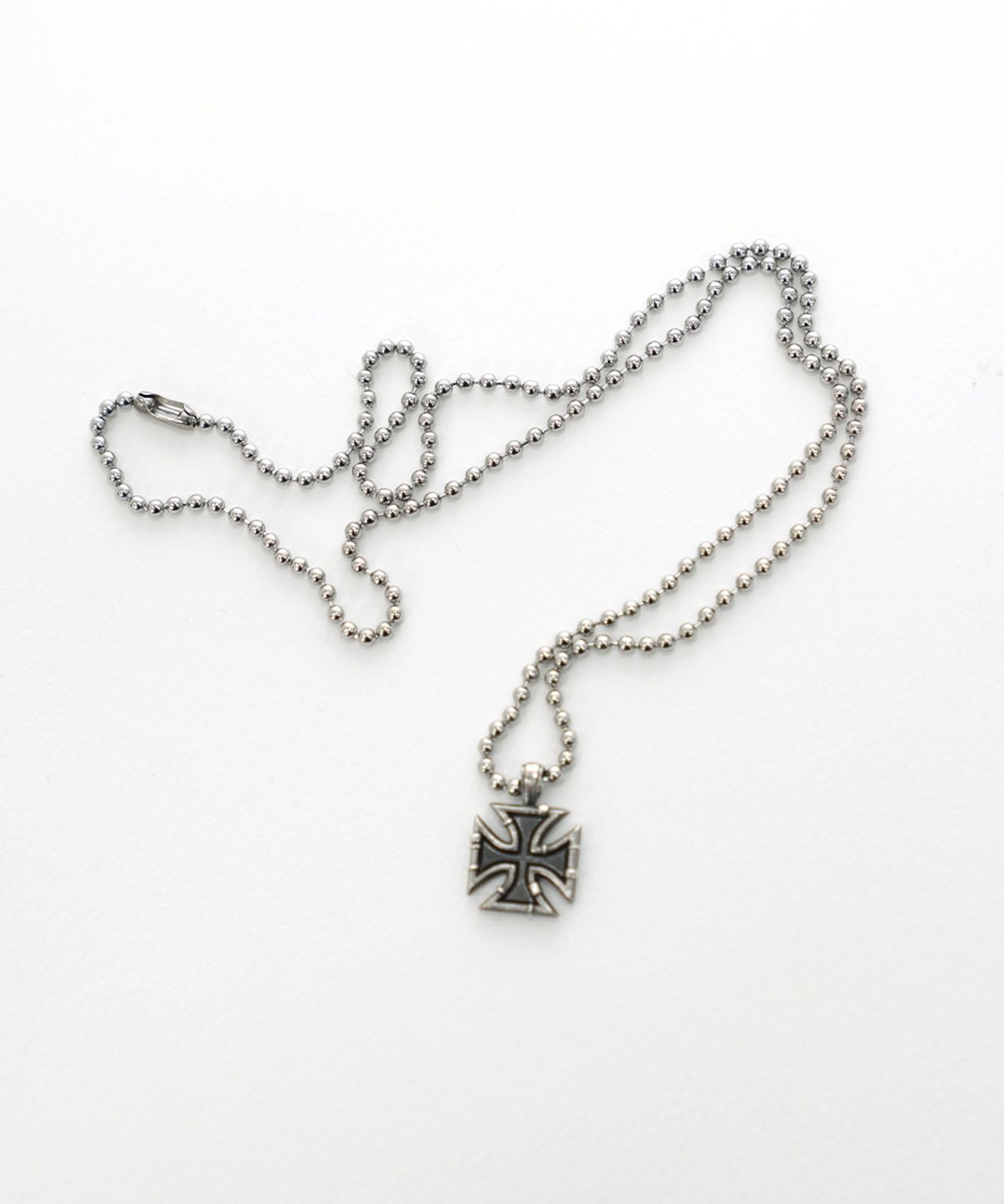 이티씨이(ETCE) FADED CROSS PENDANT (SILVER)