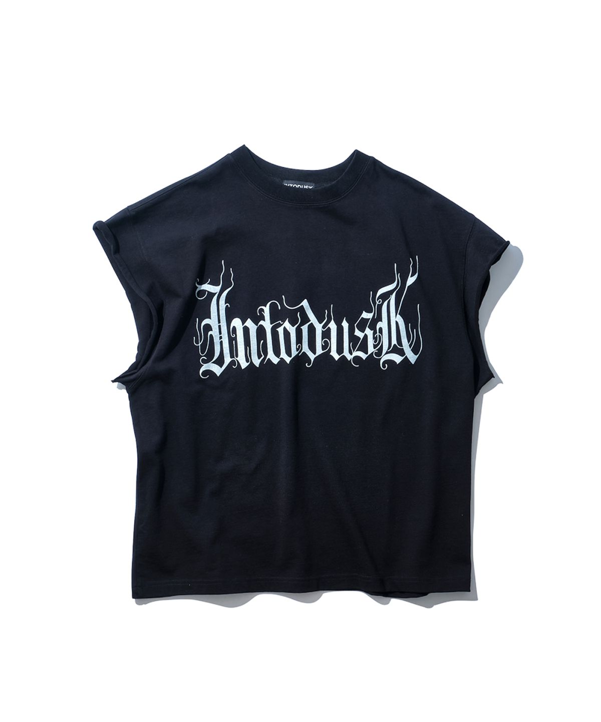 인투더스크(INTODUSK) CUT OFF LOGO TEE -  BLACK