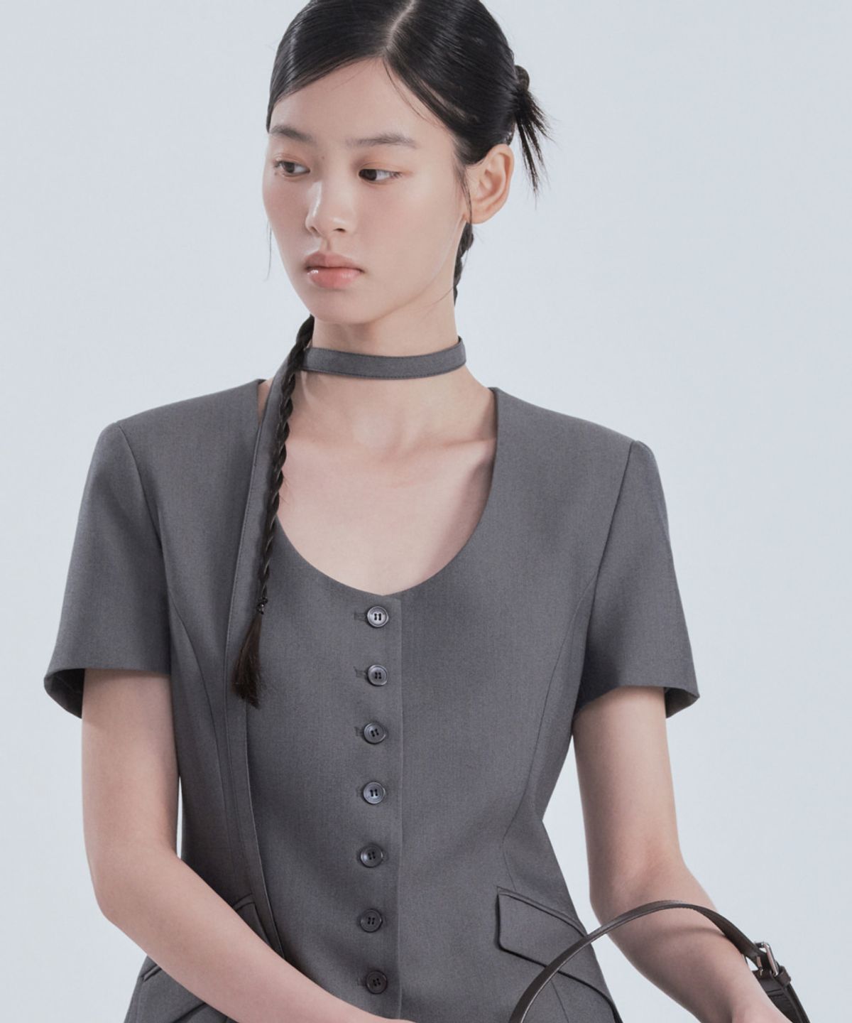 마우솔레움(MAU SOLEUM) Emma Round Neck Half-Sleeve Jacket - Grey