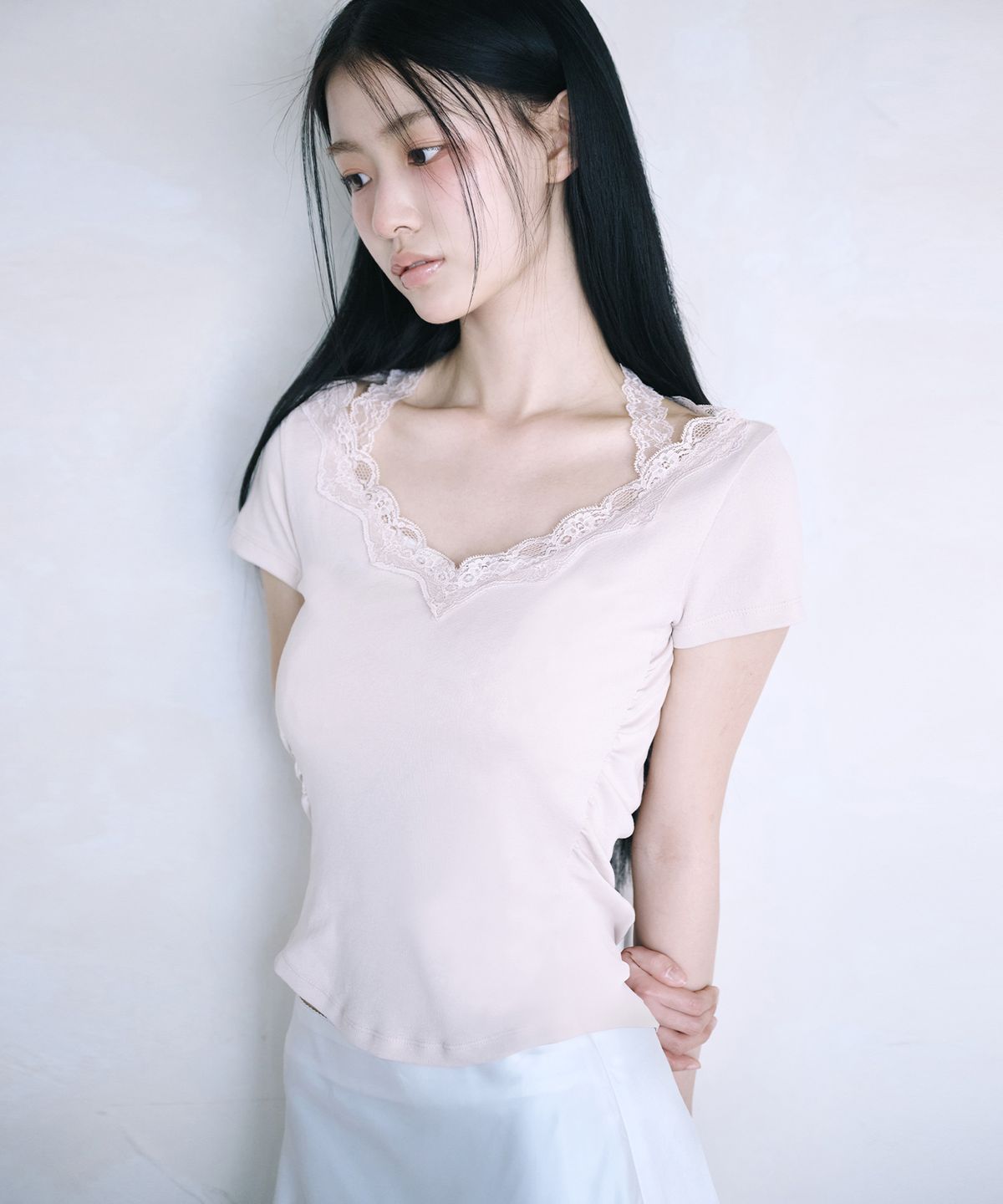 레이즈미야(REISE MIYA) 릴리 홀터넥 레이스 탑 [BABY PINK]