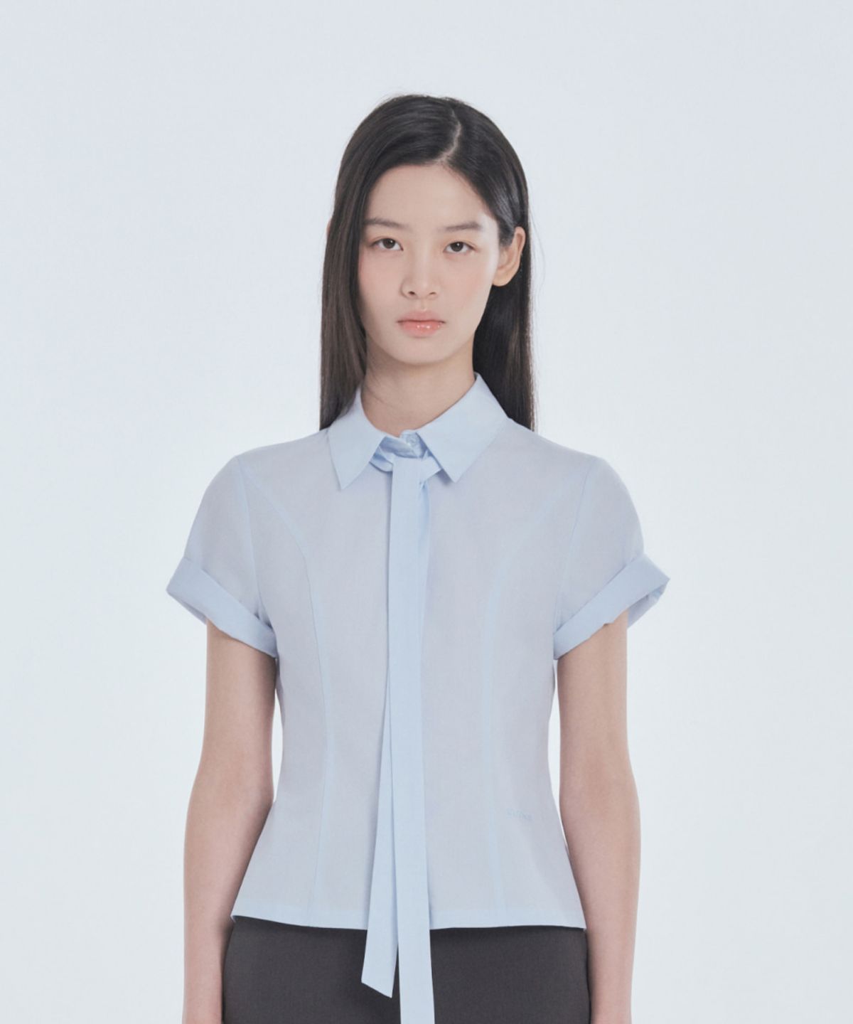 마우솔레움(MAU SOLEUM) Half-Sleeve Tailored Shirt - Sky Blue