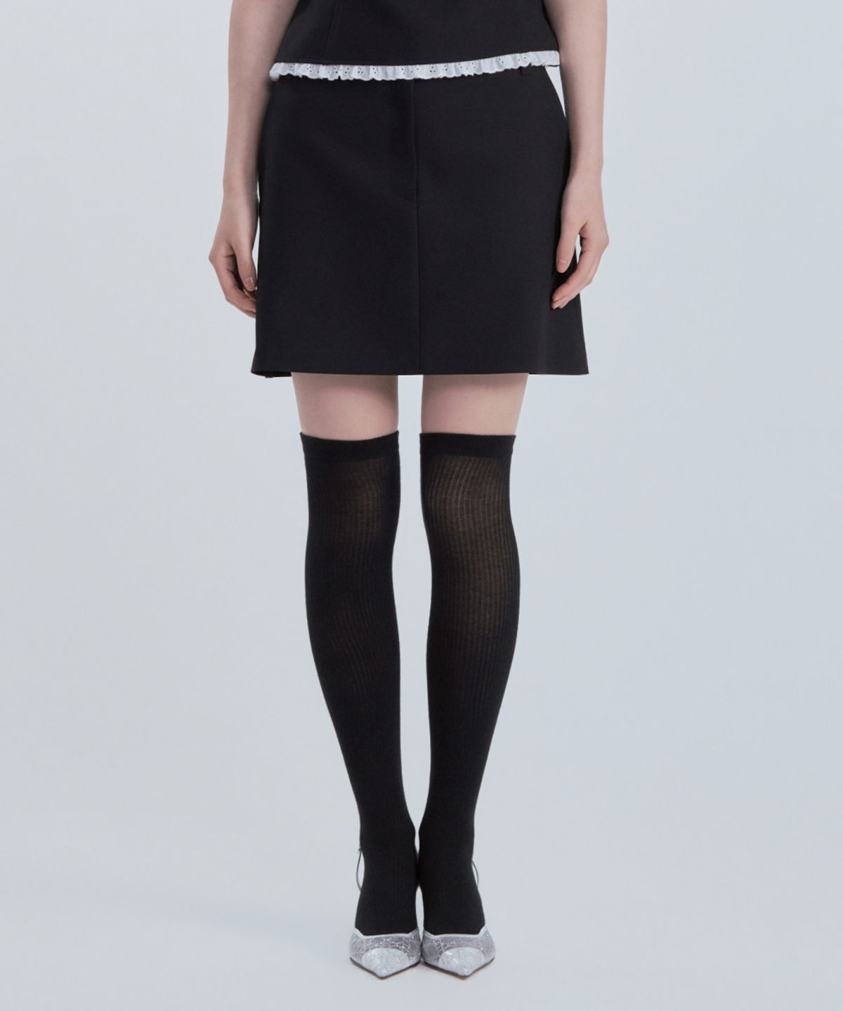 마우솔레움(MAU SOLEUM) Mila Waist A-Line Skirt - Black