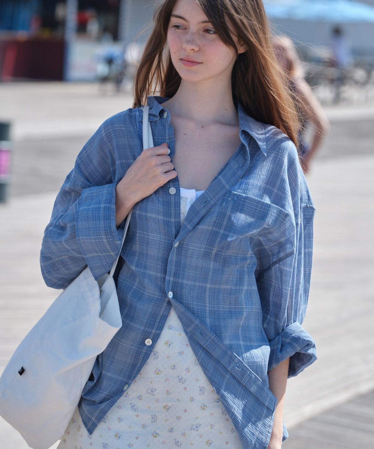 로우클래식(LOW CLASSIC) OVERSIZED Lc SHEER CHECKED SHIRT_BLUE [LC262SH02BL]