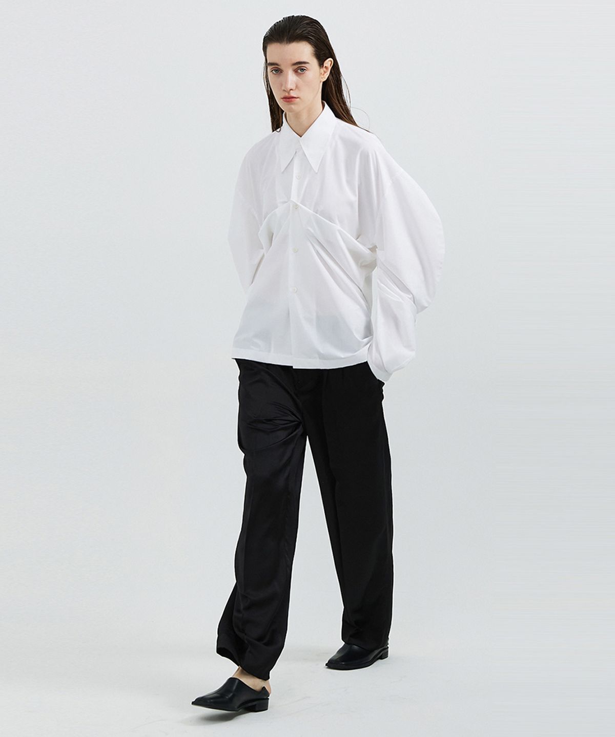 베데르미(VEDERMI) white pull up sh