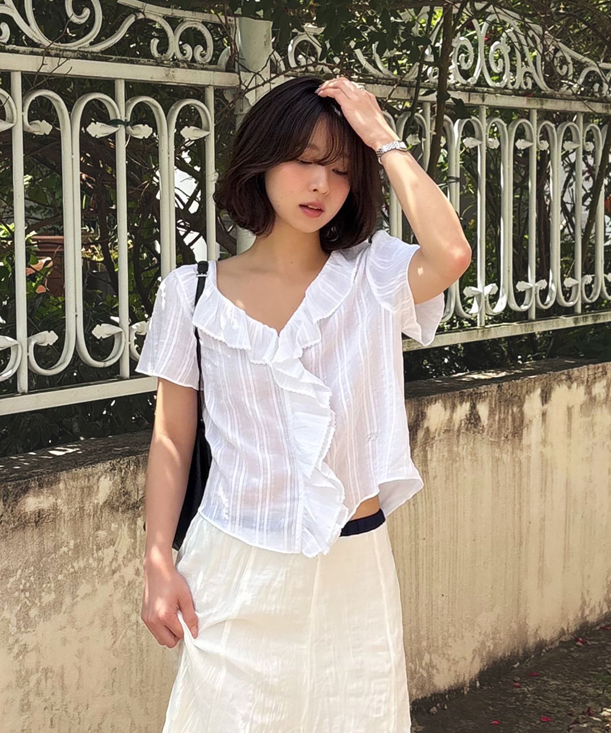 포에트서울(POETSEOUL) MORI FLOW BLOUSE_white