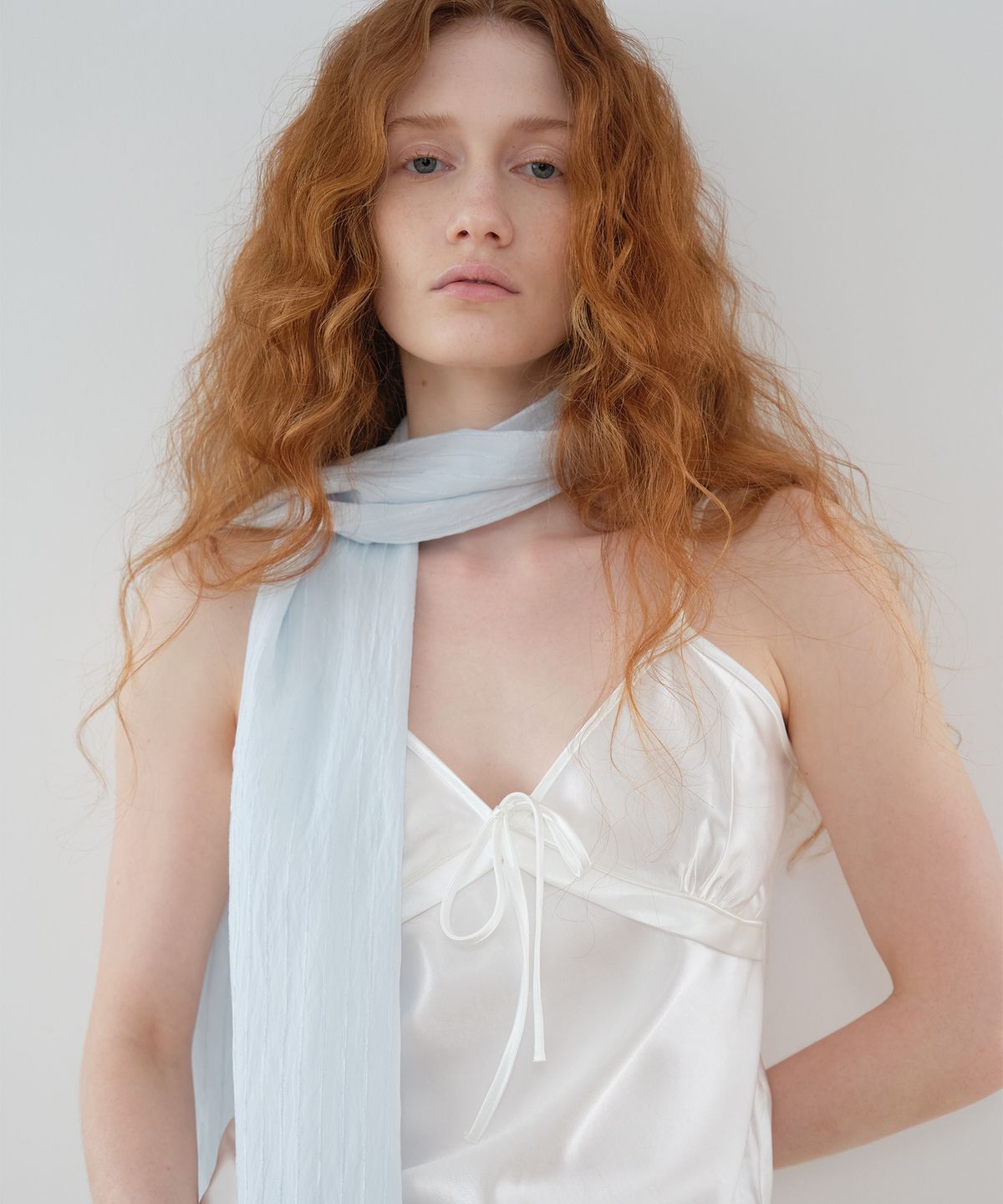 포에트서울(POETSEOUL) VEIL SCARF_blue