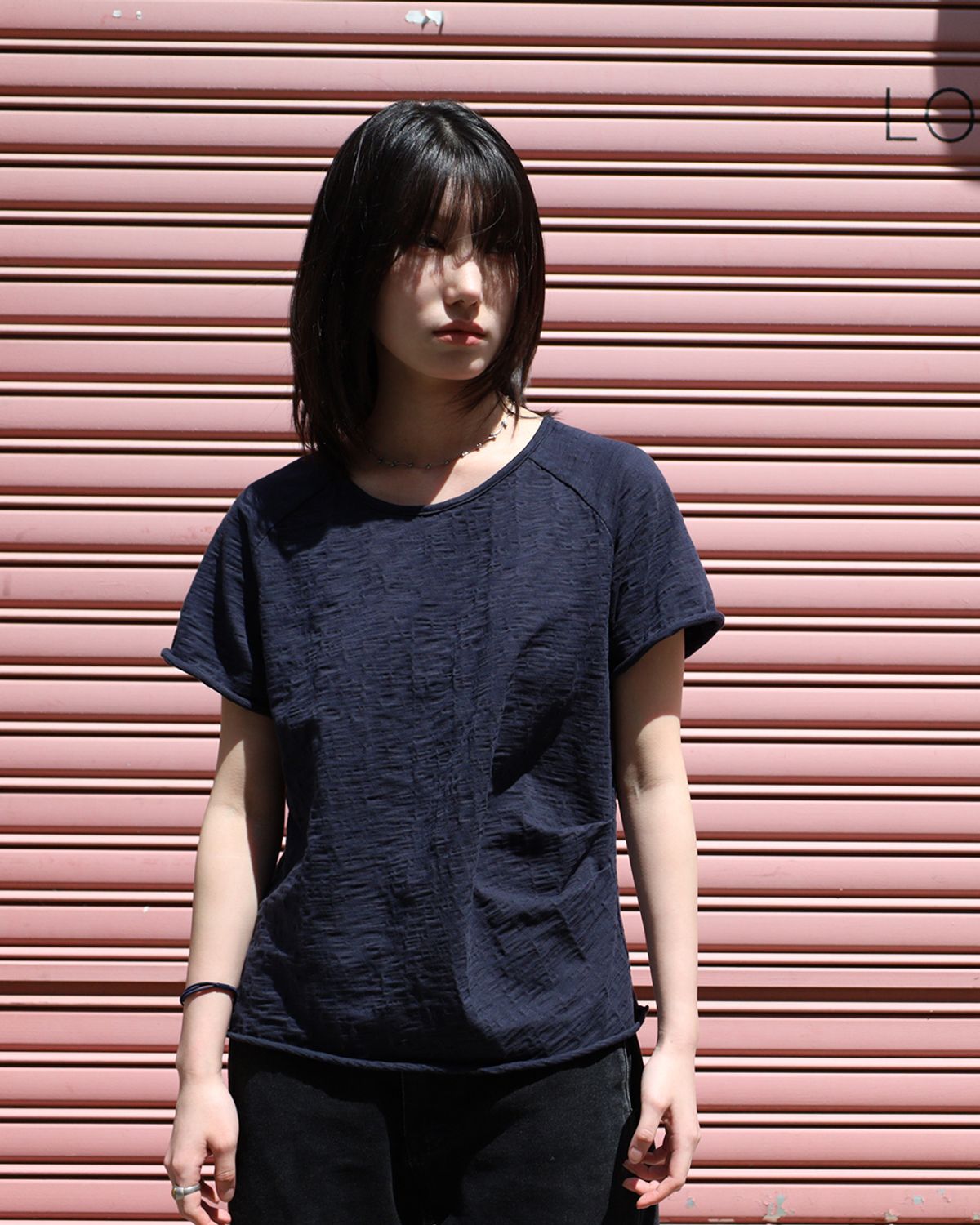 소티에(SUTIL) Natural Textured Half T [Navy]