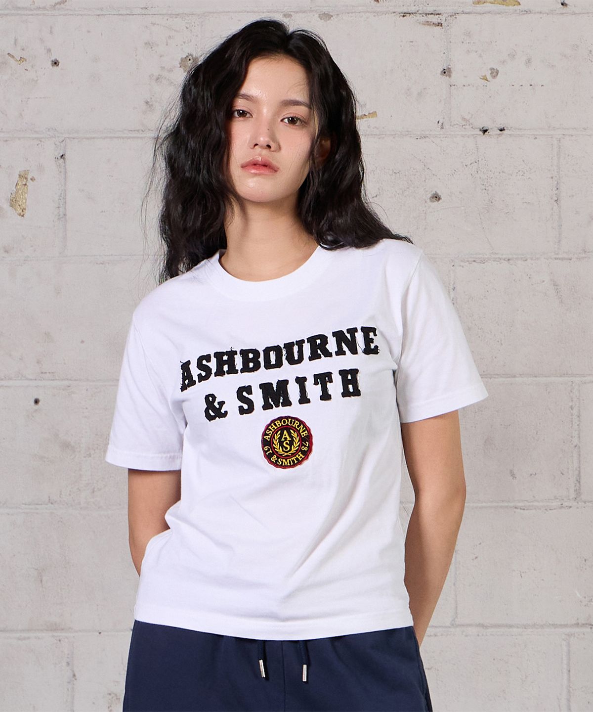 애쉬본&스미스(ASHBOURNE & SMITH) [우먼] EMBROIDER 반팔티 ASH1007_화이트
