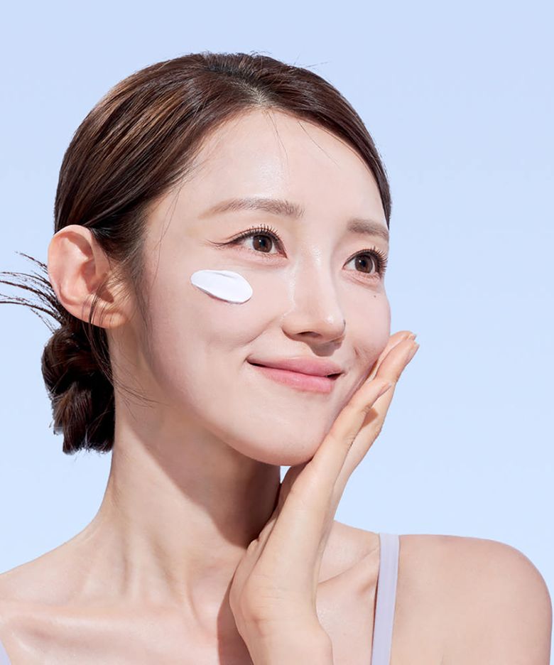 라벤더 톤업 선크림 SPF50+ PA++++