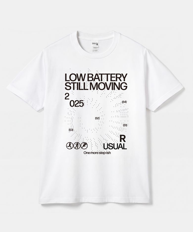Gildan X 썸머 컬렉션 Low Battery 티셔츠